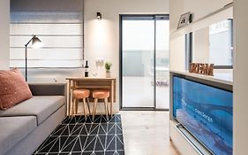 Guestready - Three Mirrors